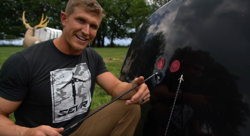 Read more about the article Josh Bowmar Performs Sevr Broadhead Test Through a Car Hood