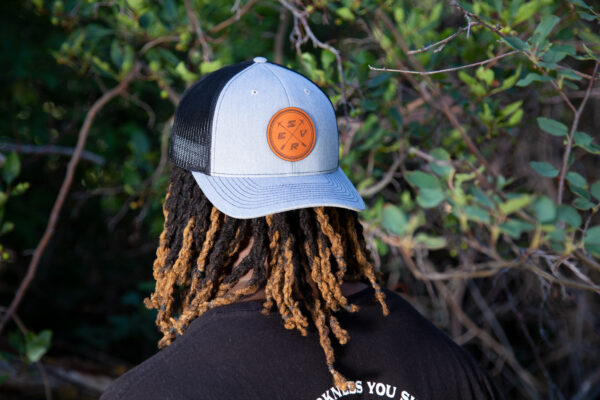 SEVR CIRCLE LOGO HAT